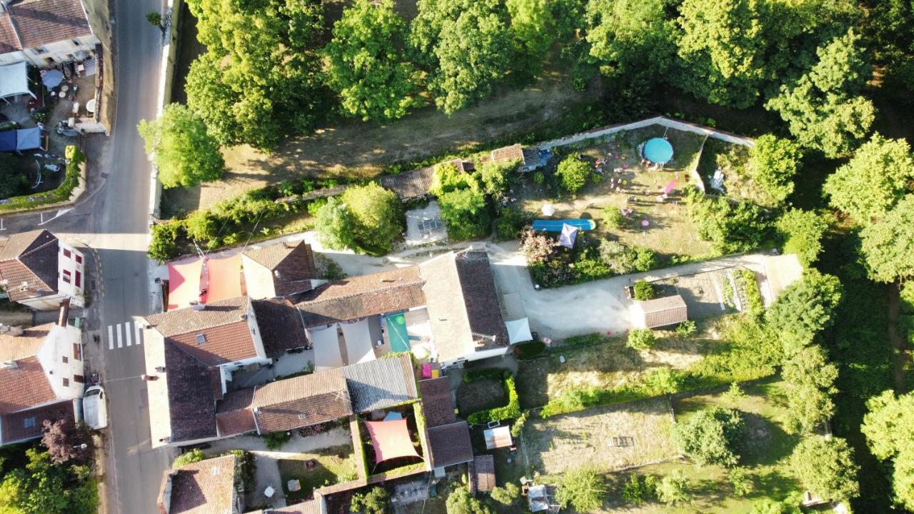 La Maison Des Amis Nuits Екстер'єр фото