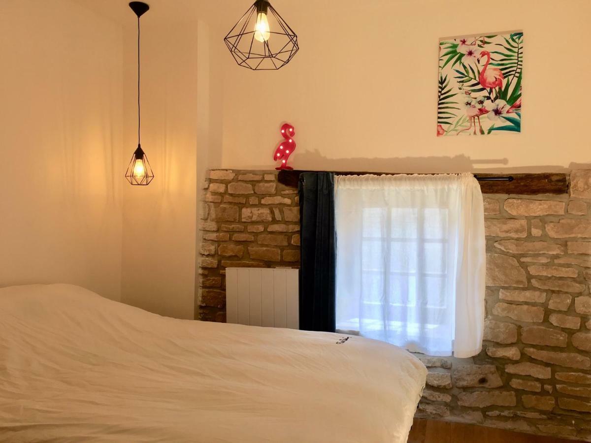 La Maison Des Amis Nuits Екстер'єр фото
